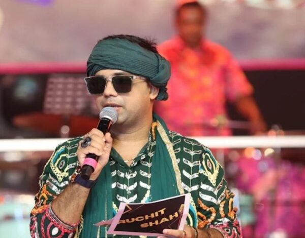 Anchor/Host Listing Category Anchor Ruchit Shah baratigharati.com - Barati Gharati