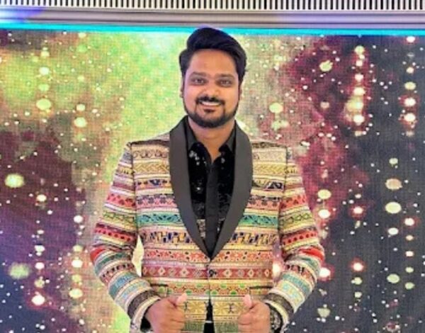 Anchor/Host Listing Category ANCHOR DHIRAJ RAO baratigharati.com - Barati Gharati