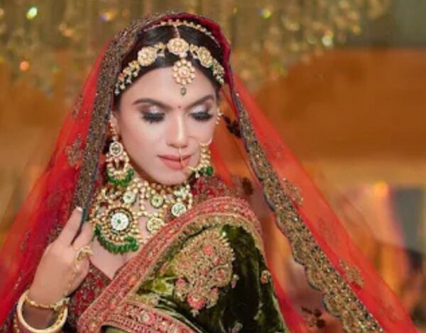 Aayushi Mittal International Makeup Studio & Academy