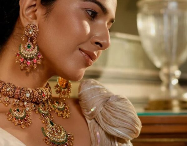Divyaaishwarya Jewellers – Best Bridal Store in Mumbai