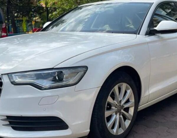 Super Luxury Car Rental Mumbai