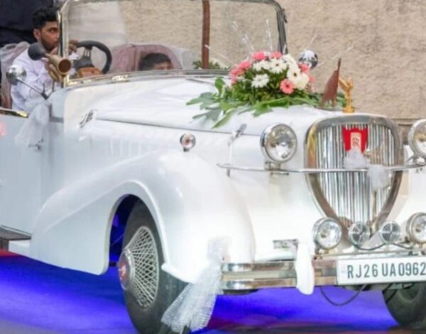 Vintage Cars On Hire