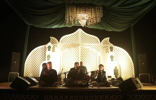 Live101 | Book Live Artist in Mumbai – Singer, Dancer, Musician, DJ, Music Band, Comedian, Speaker, Magician